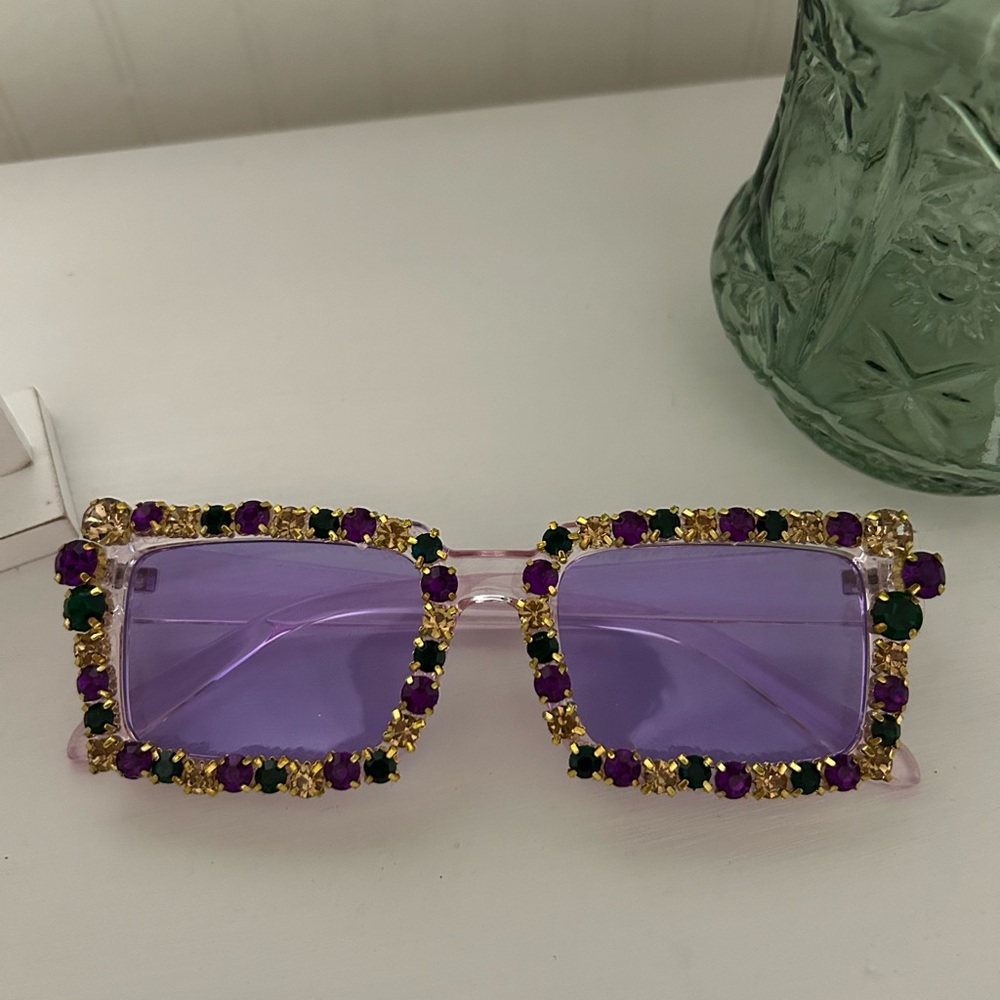 Mardi Gras sunglasses *new*